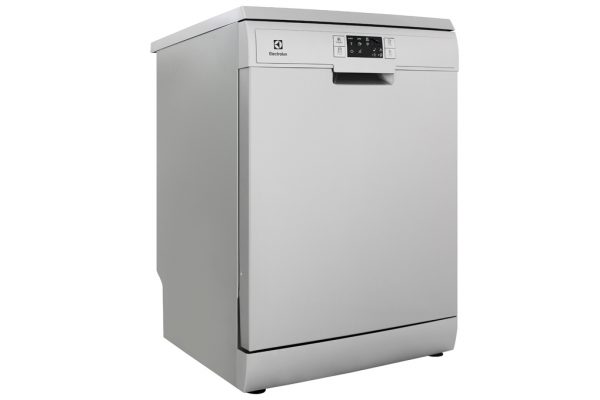 May Rua Chen Electrolux Esf5512lox 1950w