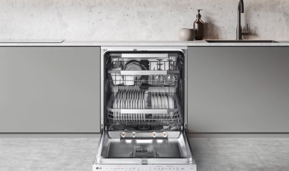 Máy rửa bát độc lập LG LDN14BLA5